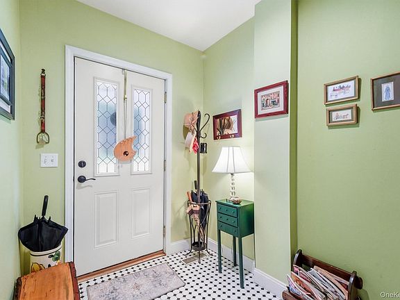 3rd image of 86 Balmville Road