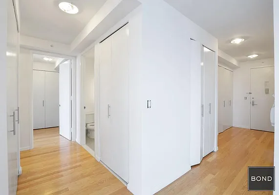 Rented by Bond New York | media 2