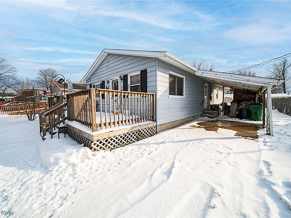 4th image of 88 Leslie St