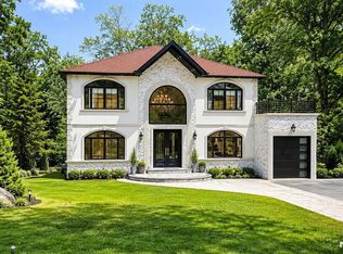 194 Mac Donald Dr, Wayne, NJ 07470
