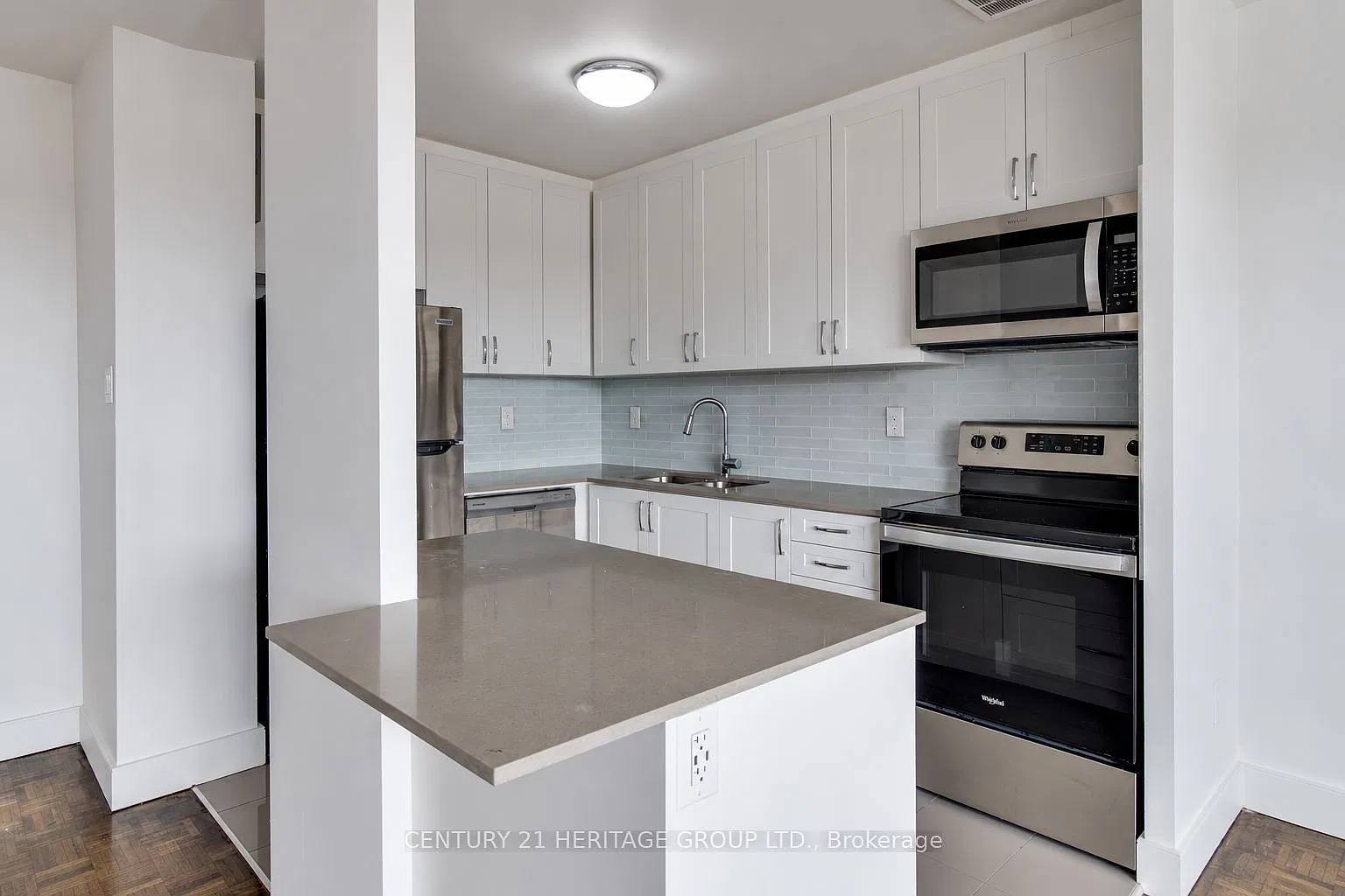2 bed, $2,349 — Photo 2