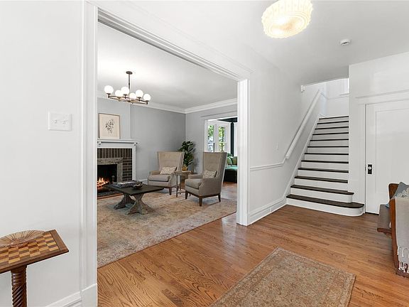 5th image of 6818 Waterman Ave