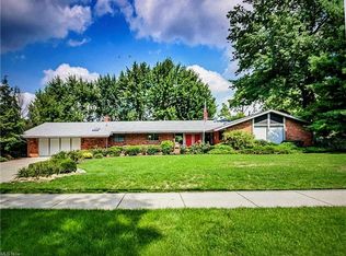 2407 Call Rd, Stow, OH 44224