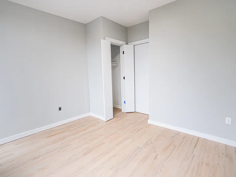 2819 Clarendon Rd #3A — Photo 9