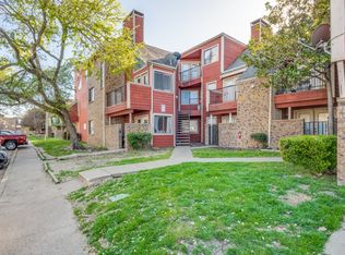 9825 Walnut St APT M205, Dallas, TX 75243