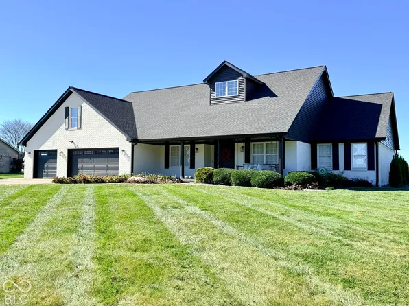 5923 E Holes Crossing Dr, Crawfordsville, IN 47933