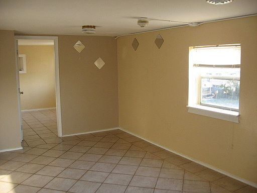 3rd image of 405 Tyler Ave APT 301