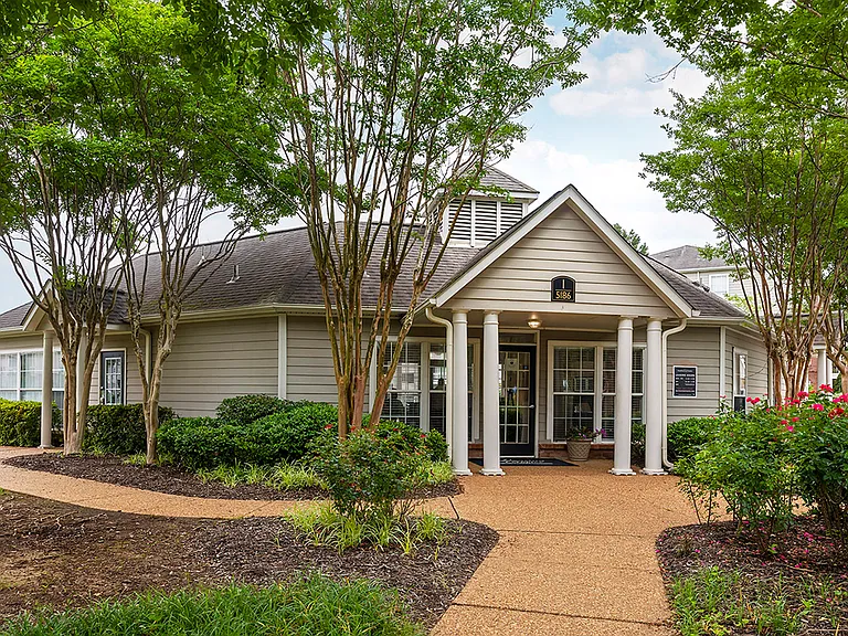Southaven Pointe Apartments — Photo 23