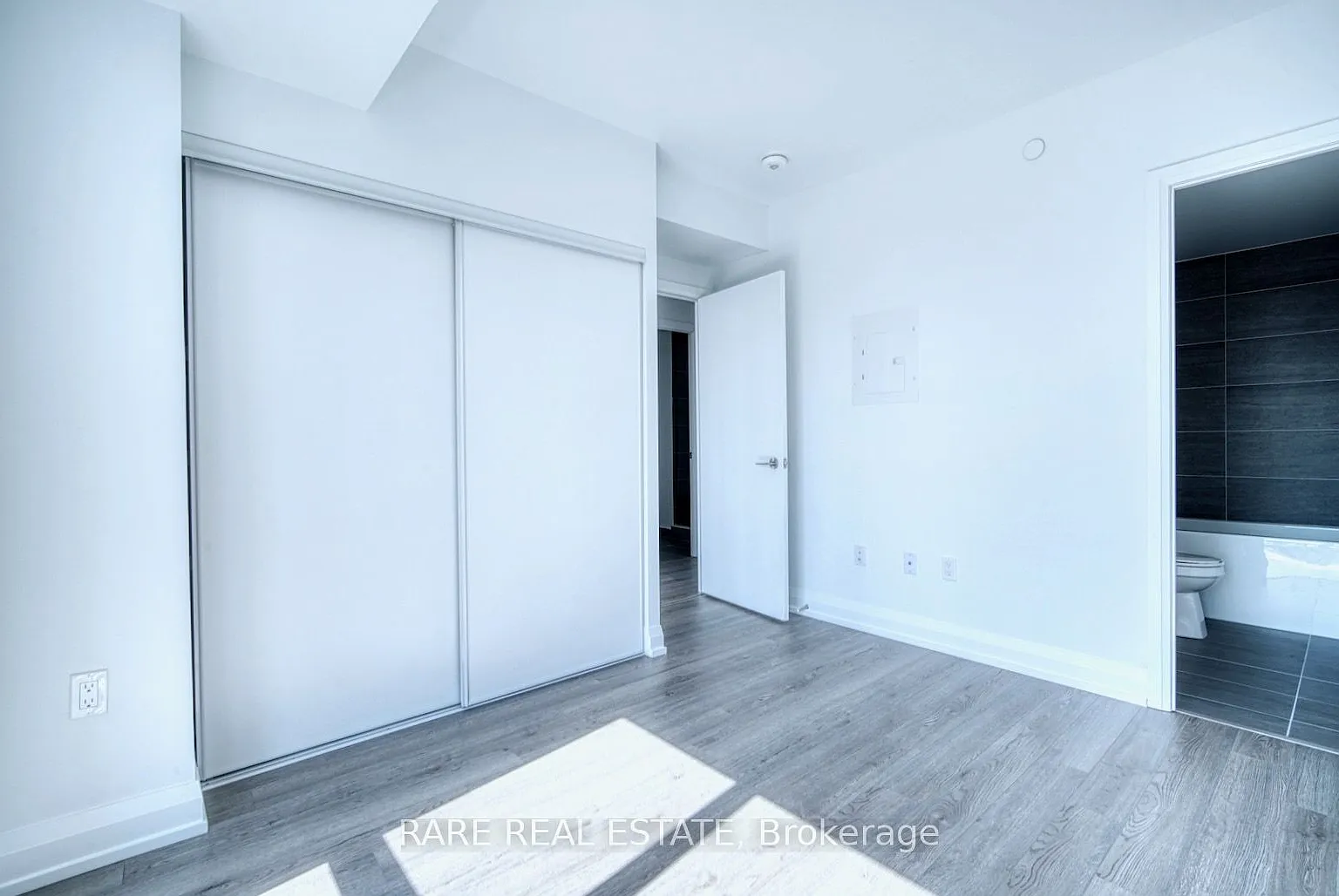 2 bed, $2,700 — Photo 3