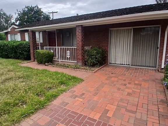 4th image of 1212 Joseph St