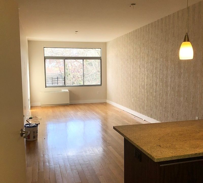 1st image of 804 Bergen St #202