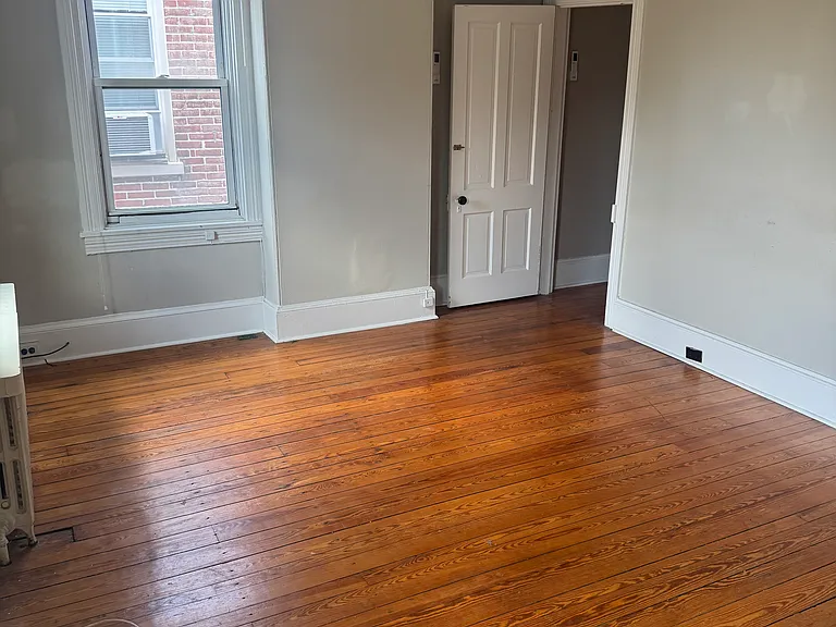 1903 Delaware Ave #3 — Photo 10