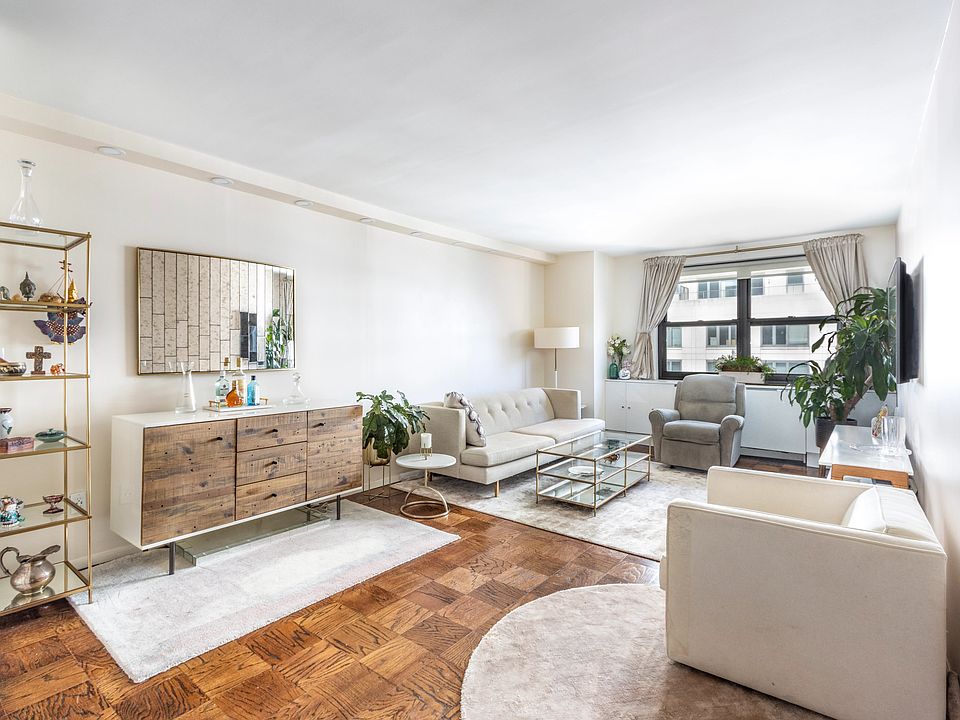 1st image of 200 E 24th St APT 1703