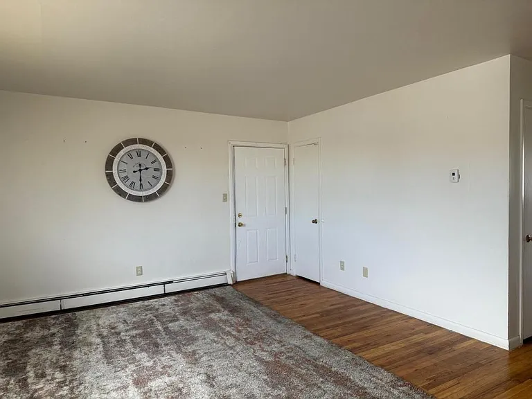 1767 Oxford Dr #3 — Photo 3