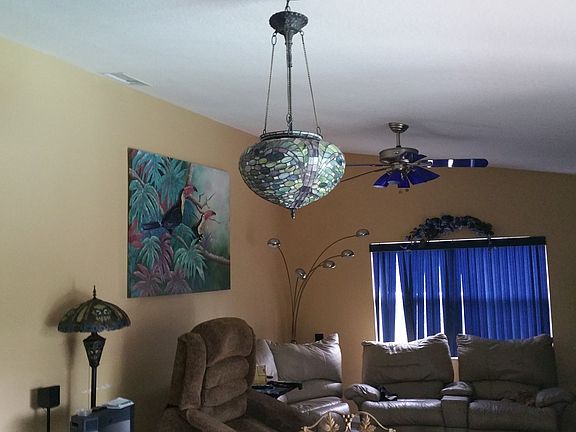4th image of 1431 Meres Blvd