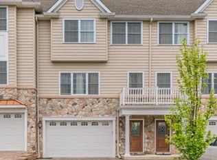 3 White Oak Ln, Matawan, NJ 07747