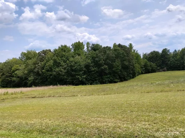 27 Randleman Rd, Iron Station, NC 28080