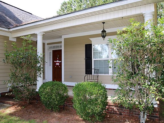2nd image of 154 Autumn Leaf Dr
