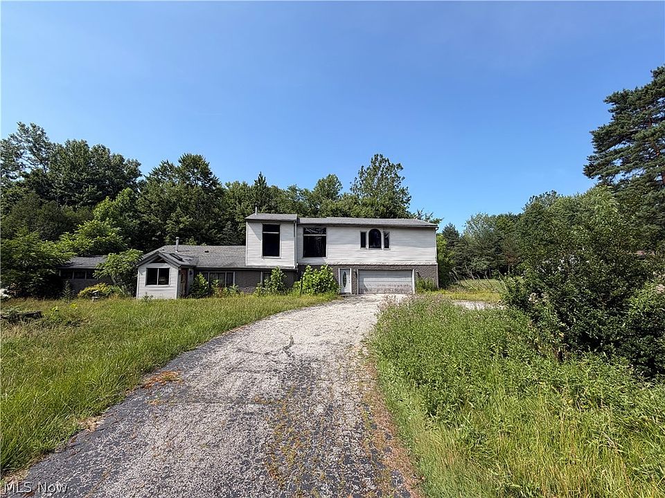 1st image of 8590 Beacon Hill Dr