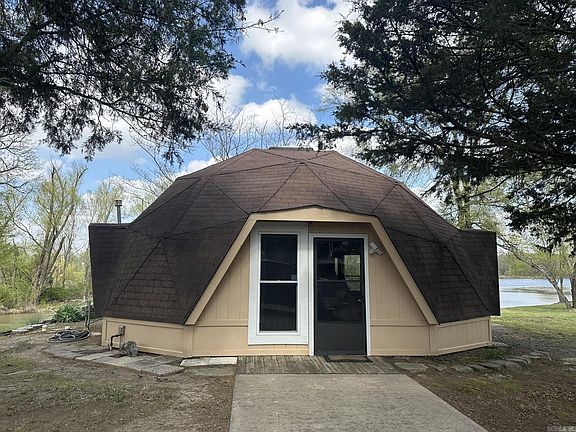 3rd image of 111 Polk Rd #89