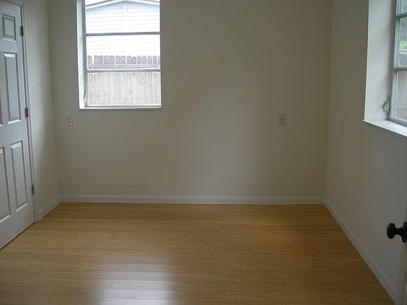 5th image of 818 County Road 482a