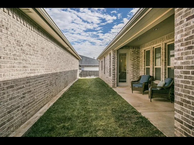 7403 Nick St — Photo 25
