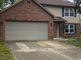 23 Village Pkwy, Pendleton, IN 46064