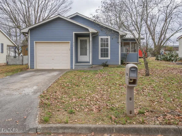 916 Ford St, Alcoa, TN 37701