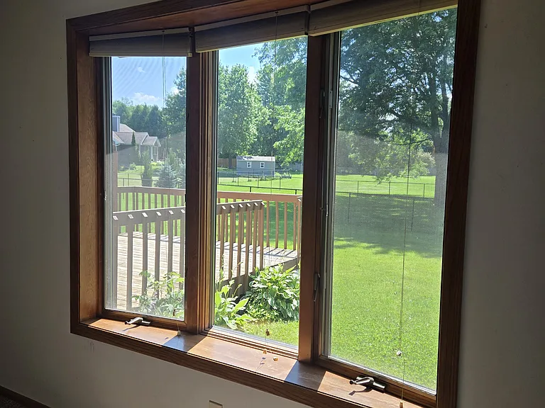 Woodland Dr — Photo 20