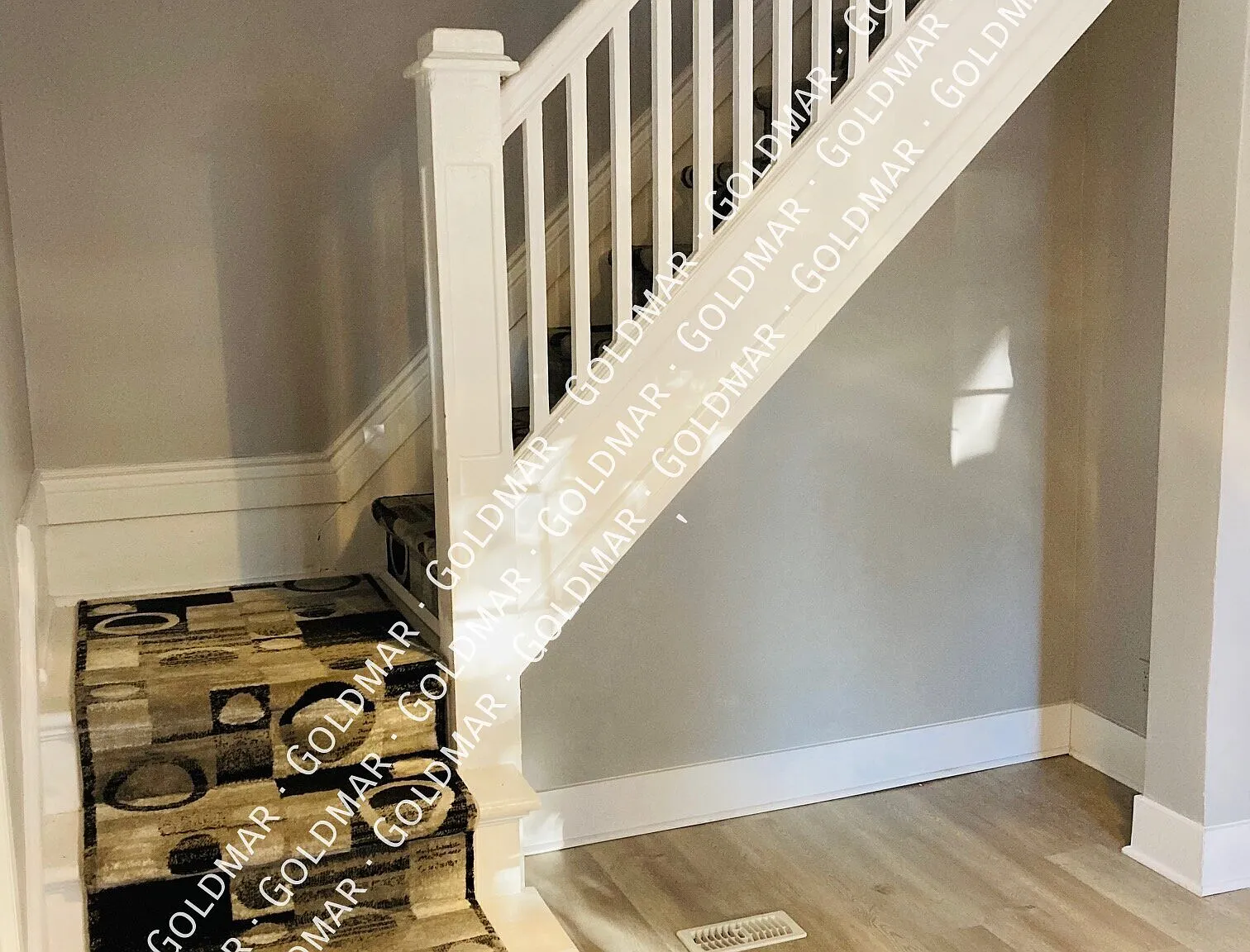 Gorgeous 2 bedroom 2 level unit available immediately — Photo 4