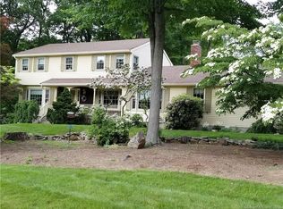 101 Rolling View Dr, Vernon, CT 06066