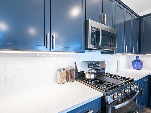 5th image of 2814 River Juniper Ln