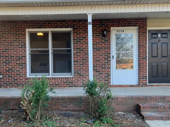 711 Church St APT A, Cramerton, NC 28032