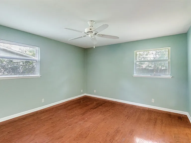 11353 Coral Hills Dr — Photo 10