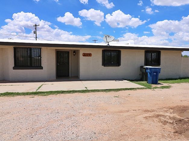 1st image of 2106 S Campbell Ave #1