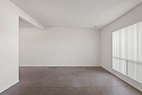 Floor plan 2 bedroom