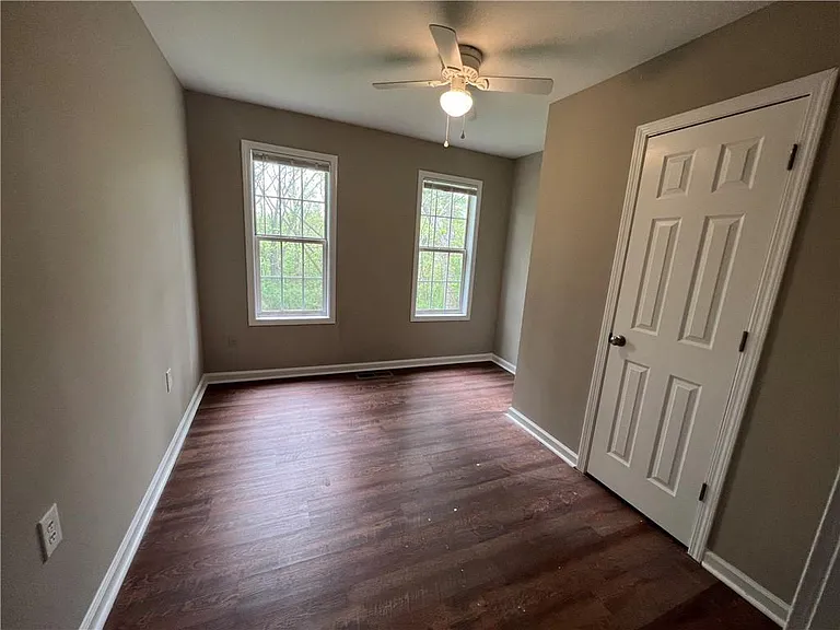 17 Liberty St #17 — Photo 6
