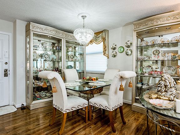 5th image of 1415 Ocean Shore Blvd APT 711