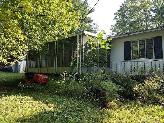 5th image of 2721 Wayside Dr