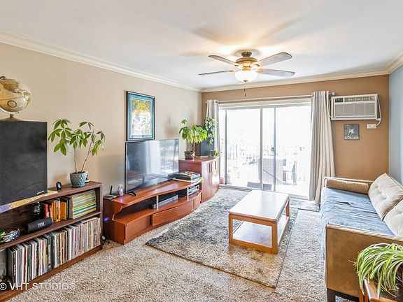 3rd image of 1475 N Winslowe Dr APT 304