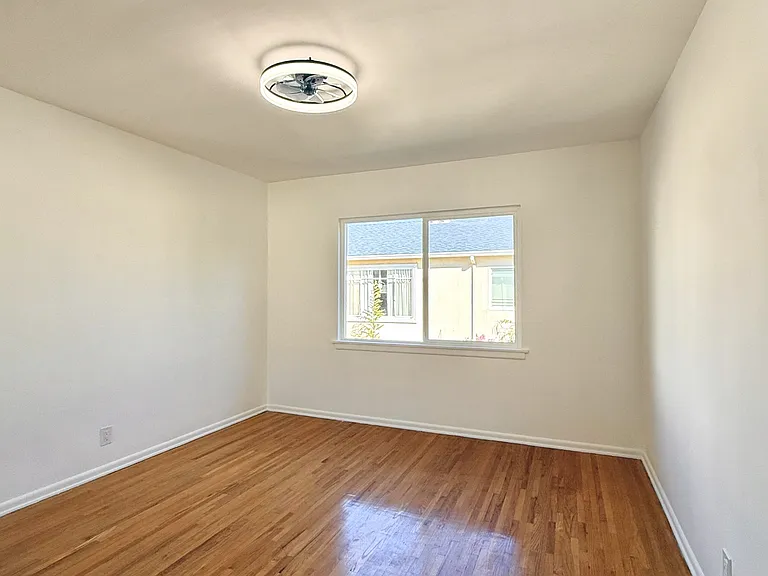 401 San Vicente Blvd #D — Photo 17