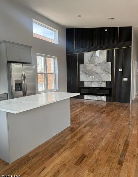 181 S Munn Ave #4 — Photo 5