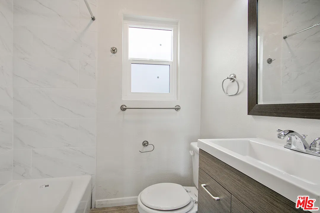 1 bed, 420 sqft, $1,785 — Photo 4