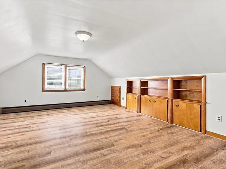 23 Amory St — Photo 17
