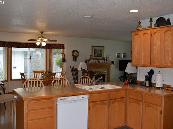3rd image of 10415 NE 31st Ave