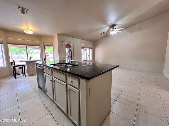 5th image of 8679 N Ahwatukee Way