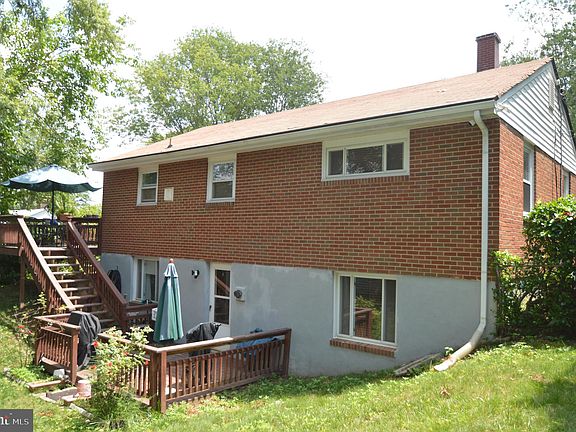 5th image of 6210 Dadson Ct