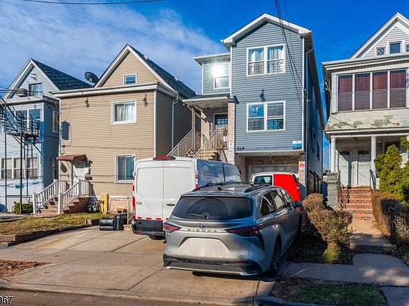 2nd image of 519 Maple Ave