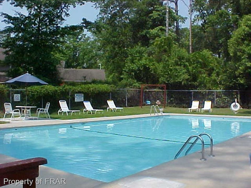2nd image of 2109 Elvira St