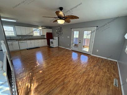 2nd image of 325 Freedom Trl